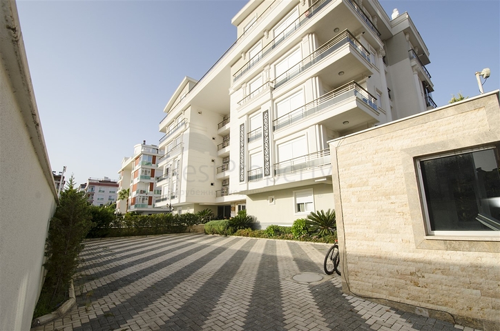 شقق مفروشة في ليمان تبعد 800 م عن البحر