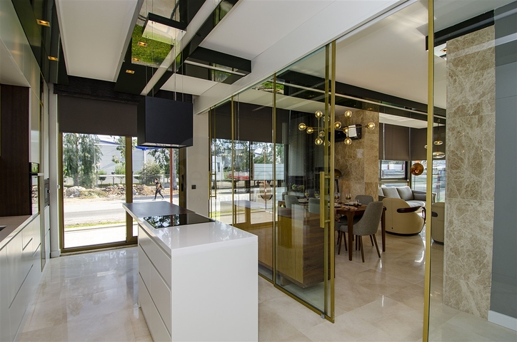 مجمع سكني فاخر في أنطاليا