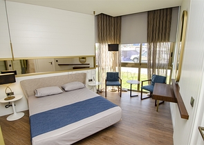 مجمع سكني فاخر في أنطاليا