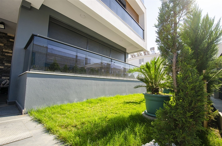 فيلا  فاخرة في لارا