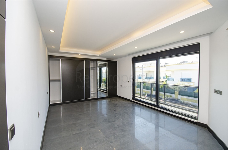 فيلا  فاخرة في لارا