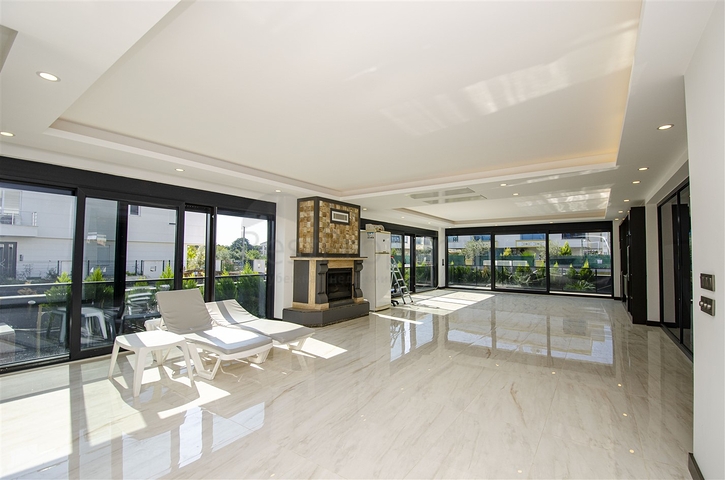 فيلا  فاخرة في لارا