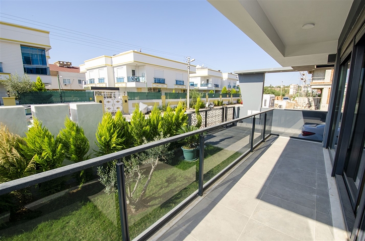 فيلا  فاخرة في لارا