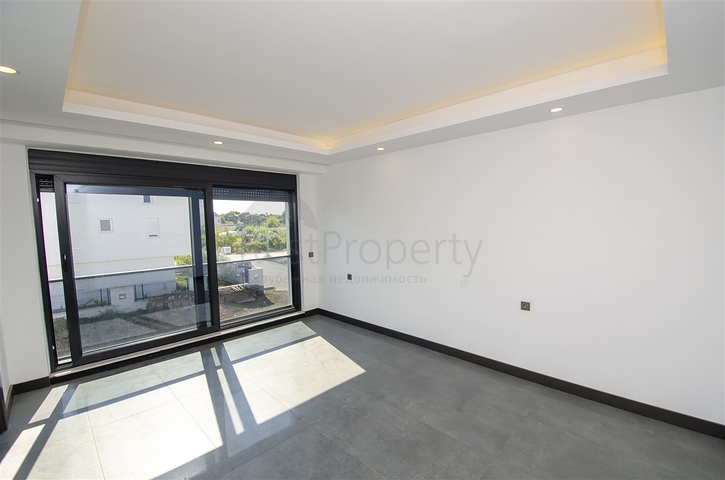 فيلا  فاخرة في لارا