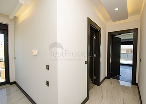 فيلا  فاخرة في لارا