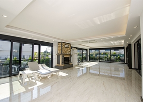 فيلا  فاخرة في لارا