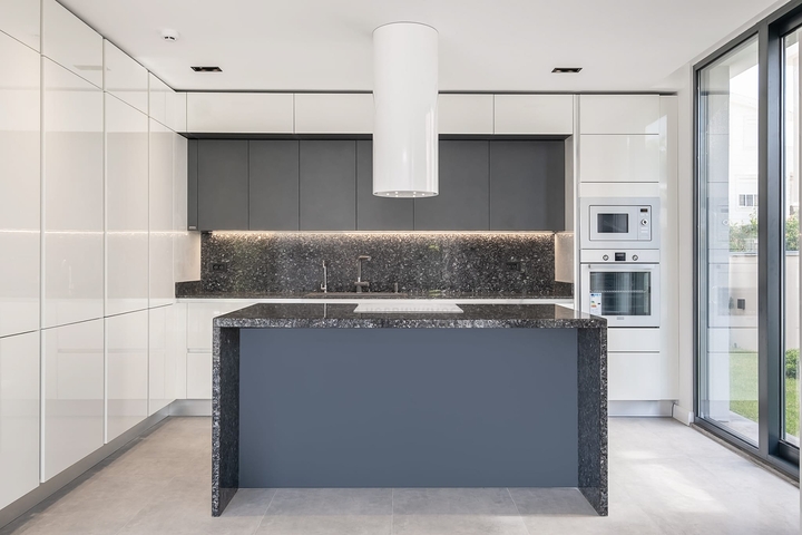 مجمع سكني حصري للفلل في منطقة غوزيل اوبا (لارا)