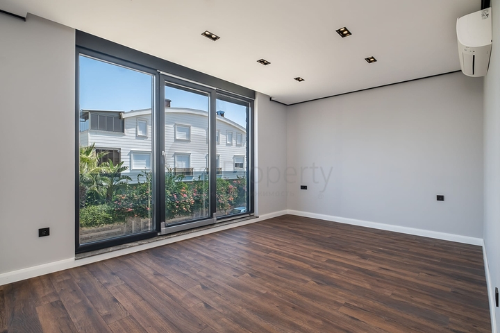 مجمع سكني حصري للفلل في منطقة غوزيل اوبا (لارا)