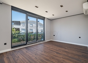 مجمع سكني حصري للفلل في منطقة غوزيل اوبا (لارا)