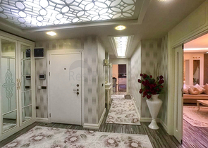 شقة فسيحة 4 + 1 مع أثاث في أنجالي كونيالتي أنطاليا