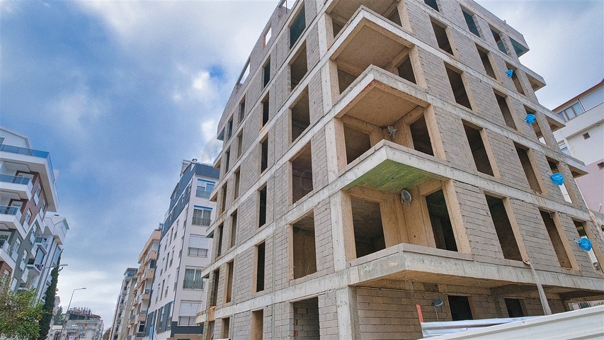 مشروع استثماري في وسط انطاليا