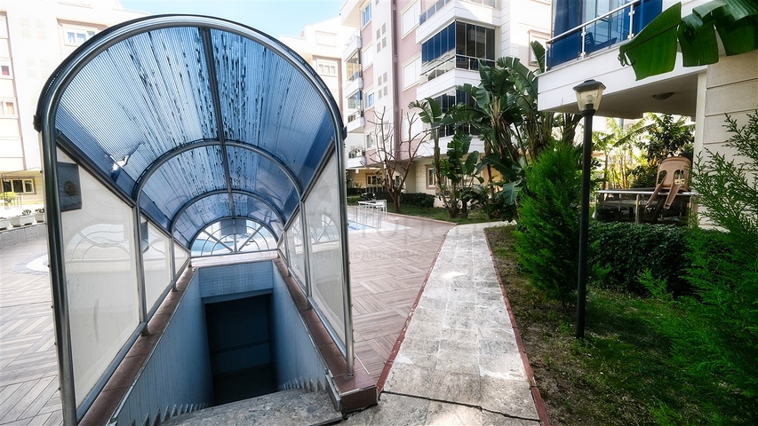 شقة 2 + 1 مفروشة في ليمان كونيالتي