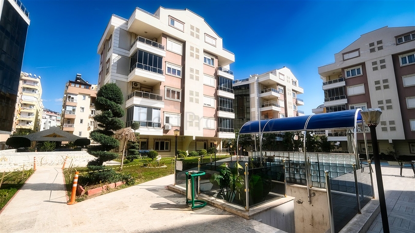 شقة 2 + 1 مفروشة في ليمان كونيالتي