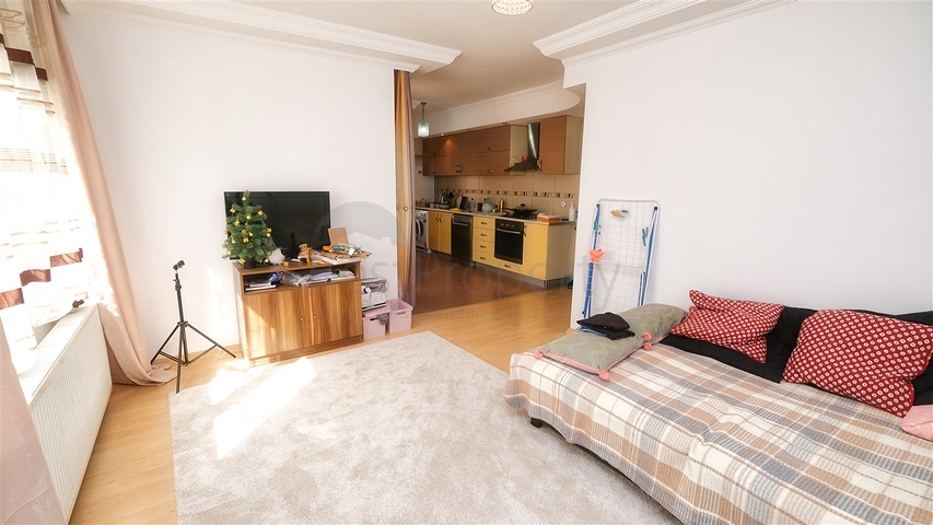 شقة 2 + 1 مفروشة في ليمان كونيالتي