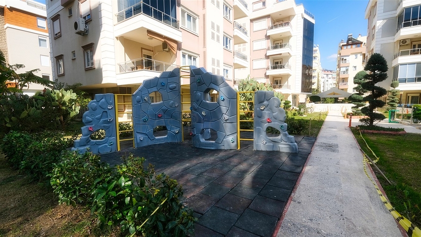 شقة 2 + 1 مفروشة في ليمان كونيالتي