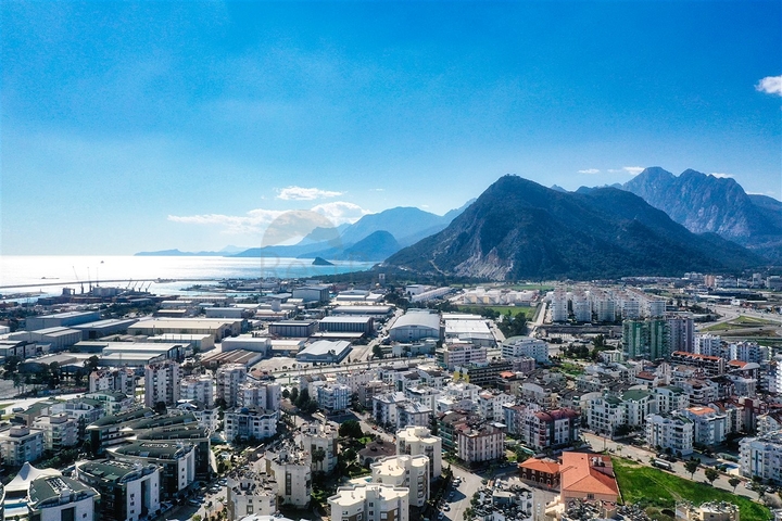 شقة 2 + 1 مفروشة في ليمان كونيالتي