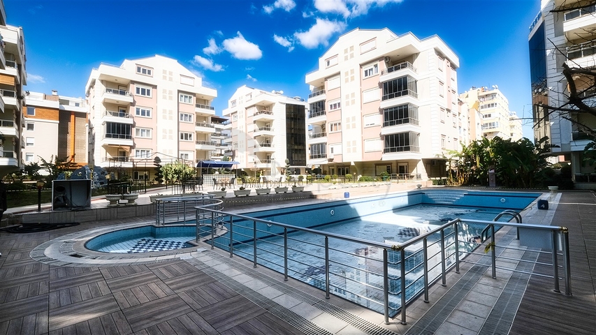 شقة 2 + 1 مفروشة في ليمان كونيالتي