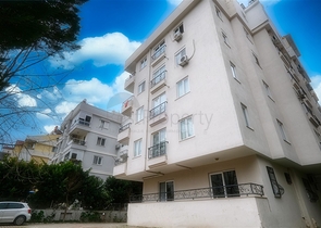 شقة فسيحة من غرفتي نوم في كونيالتي أنطاليا