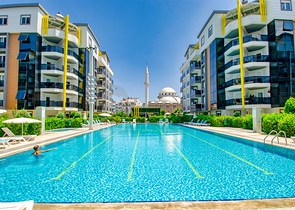 شقة 2 + 1 مع أثاث في مجمع راقي في ليمان