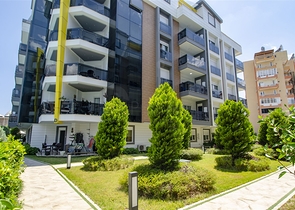 شقة 2 + 1 مع أثاث في مجمع راقي في ليمان