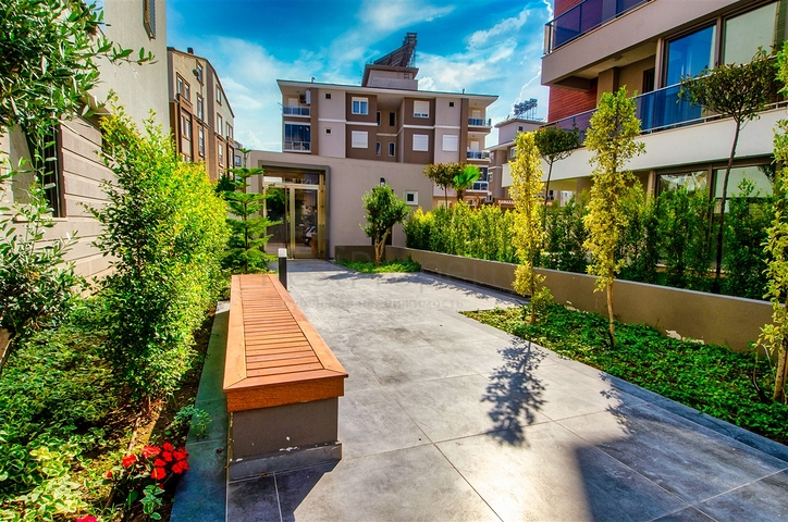 شقة مفروشة 2 + 1 في اونجالي كونيالتي انطاليا