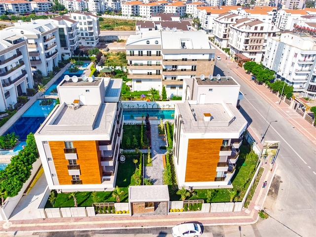 شقة مفروشة 2 + 1 في اونجالي كونيالتي انطاليا