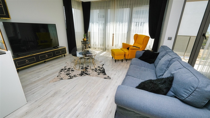 شقة مفروشة 2 + 1 في اونجالي كونيالتي انطاليا