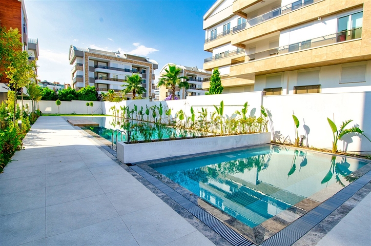 شقة مفروشة 2 + 1 في اونجالي كونيالتي انطاليا