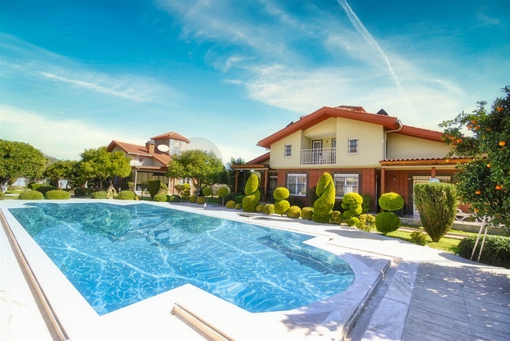 فيلا مريحة 3 + 1 في أصلانبوجاك كيمير