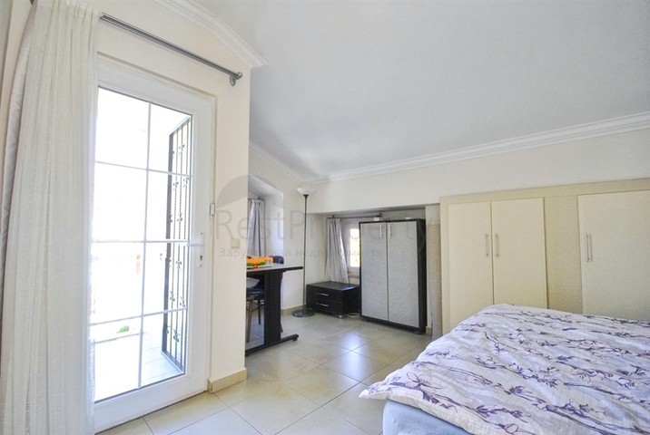 فيلا مريحة 3 + 1 في أصلانبوجاك كيمير