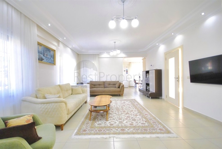 فيلا مريحة 3 + 1 في أصلانبوجاك كيمير