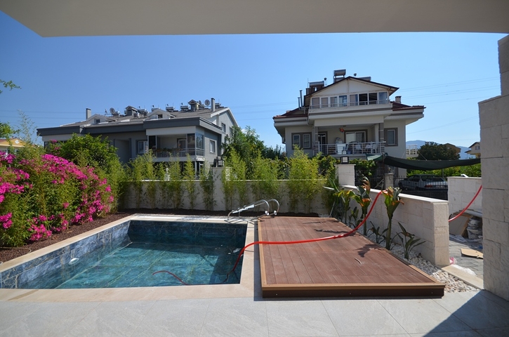 فيلا من 3 غرف نوم على مسافة قريبة من البحر في كاليس فتحية