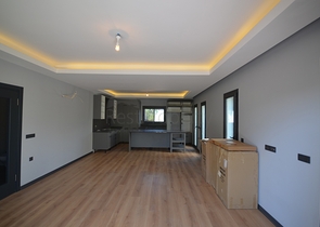 فيلا من 3 غرف نوم على مسافة قريبة من البحر في كاليس فتحية