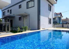 شقة 1 + 1 في منطقة فتحية