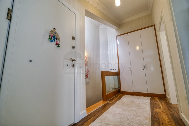 شقة في منطقة راقية من كونيالتي