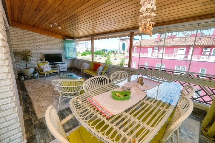 شقة في منطقة راقية من كونيالتي