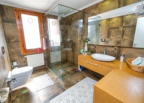 شقة في منطقة راقية من كونيالتي