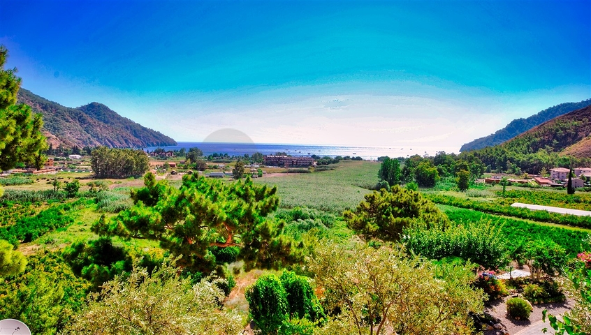 فيلا رائعة منفصلة للبيع مطلة على البحر في أنطاليا - كيمير