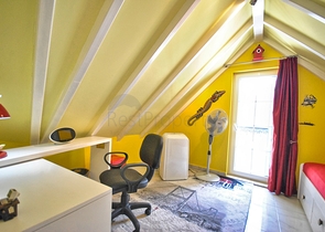 فيلا رائعة منفصلة للبيع مطلة على البحر في أنطاليا - كيمير