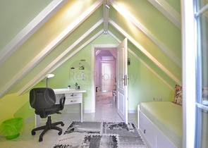 فيلا رائعة منفصلة للبيع مطلة على البحر في أنطاليا - كيمير