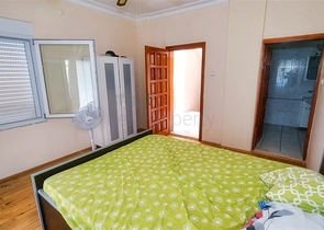 فيلا فاخرة مع مسبح خاص وإطلالات على البحر