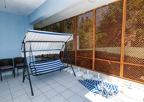 فيلا فاخرة مع مسبح خاص وإطلالات على البحر