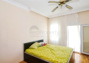 فيلا فاخرة مع مسبح خاص وإطلالات على البحر