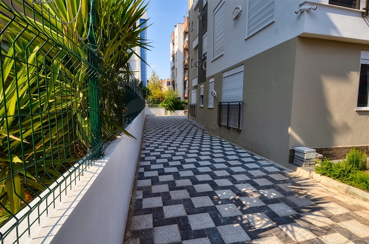 شقة واسعة 3 + 1 في مراد باشا أنطاليا