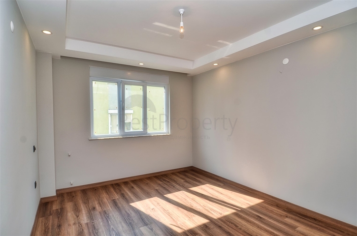 شقة واسعة 3 + 1 في مراد باشا أنطاليا