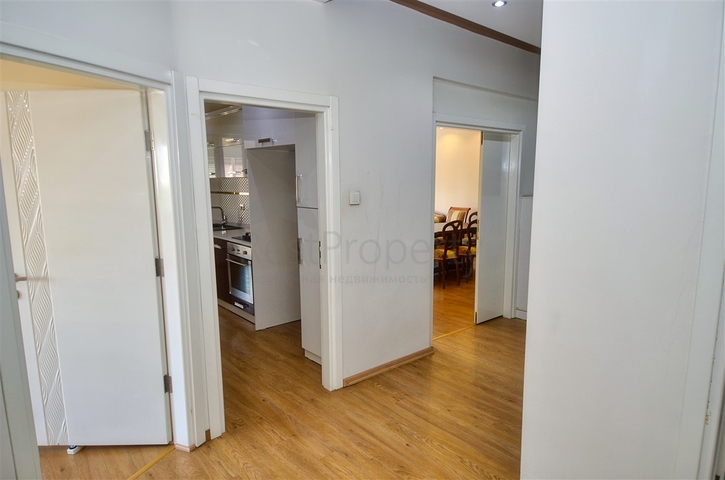 شقة واسعة 3 + 1 في مراد باشا أنطاليا