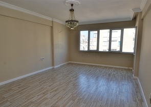 على مسافة قريبة من البحر 3 + 1 في أنطاليا