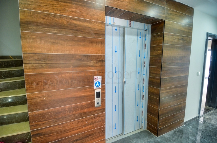 شقة 1 + 1 في مبنى جديد بوسط المدينة