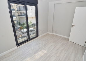 شقة 1 + 1 في مبنى جديد بوسط المدينة