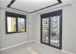 شقة 1 + 1 في مبنى جديد بوسط المدينة